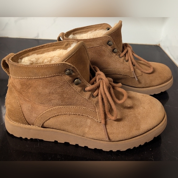 UGG Tan Chukka Boots - Picture 7 of 11